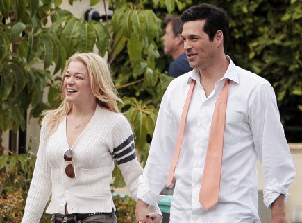 LeAnn Rimes and Eddie Cibrian. Photo: Coqueran/Fame Pictures