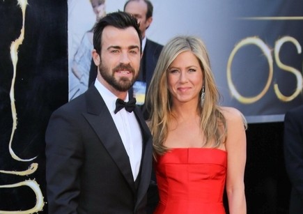 Justin Theroux Says He Fell in Love in a "Real, Legit Fashion"