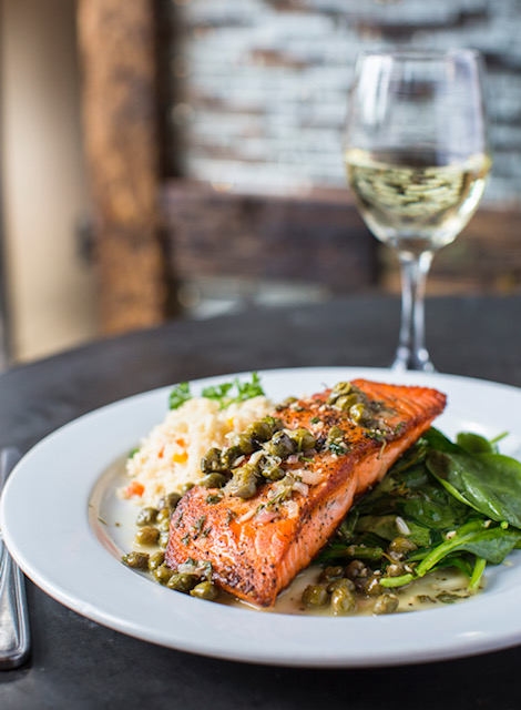 Cupid's Pulse Article: Restaurant Review: SUR Restaurant & Lounge in LA Is a One-of-a-Kind Dining Experience