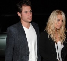 Jessica Simpson Runs Into Ex Nick Lachey