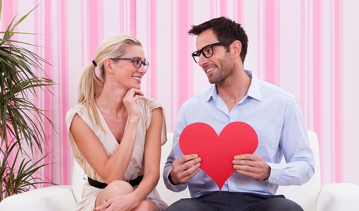Cupid's Pulse Article: How to Get Over a Broken Heart During the Holidays