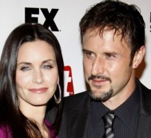 David Arquette Guest Stars on Courteney Cox’s ‘Cougar Town’