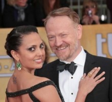 ‘Mad Men’ Star Jared Harris Is Engaged to Longtime Girlfriend