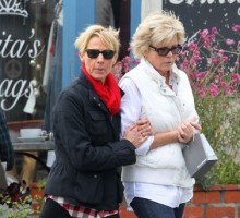 ‘Family Ties’ Star Meredith Baxter Ties the Knot