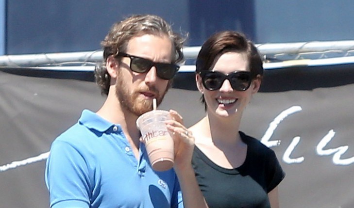 Cupid's Pulse Article: Anne Hathaway Says She Met A Lot of ‘Bad Ones’ Before Her Husband