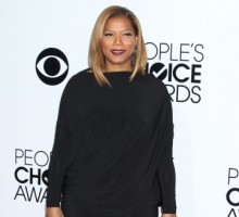 Queen Latifah Officiates Mass Weddings at Grammy’s