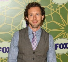 ‘Bones’ Star TJ Thyne Proposes to Model Girlfriend Leah Park