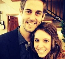 Jill Duggar & Derick Dillard Share First Kiss in Front of 1,000 Guests