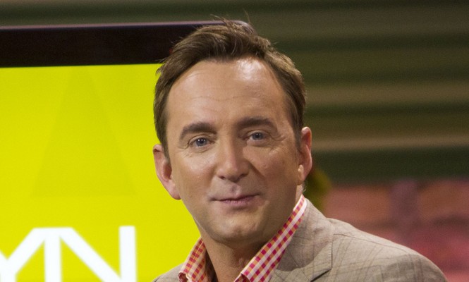 Cupid's Pulse Article: ‘The Chew’ Star Clinton Kelly Believes That “Life Is All About Trying New Things”