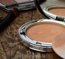 Beauty Tips: Flawless Foundation